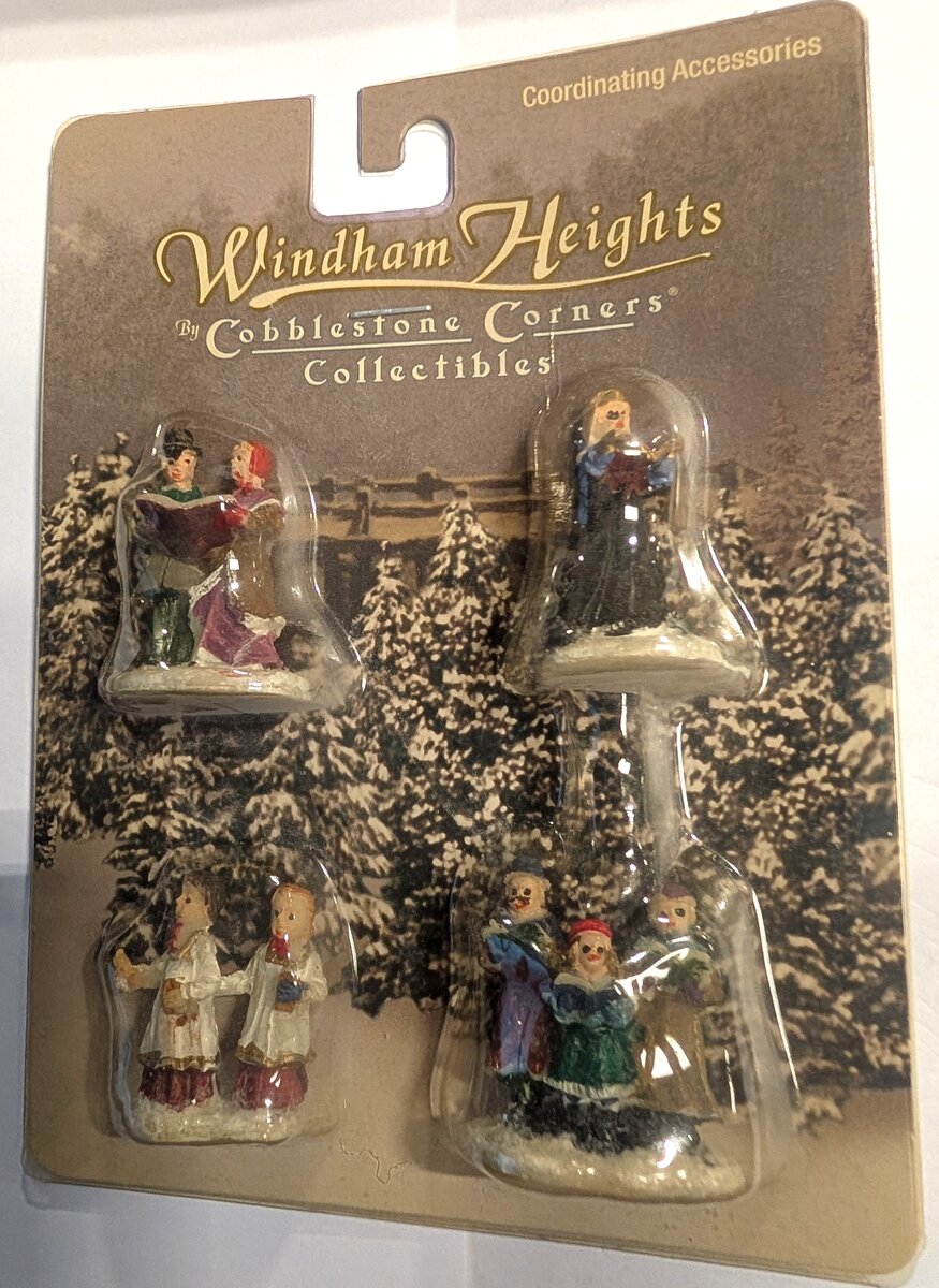 Greenbrier International 838558 HO Windham Height Christmas Chorus Figure Set