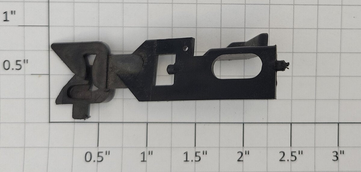 Marx MX-19 O Gauge Plastic Scissor Tilt Coupler