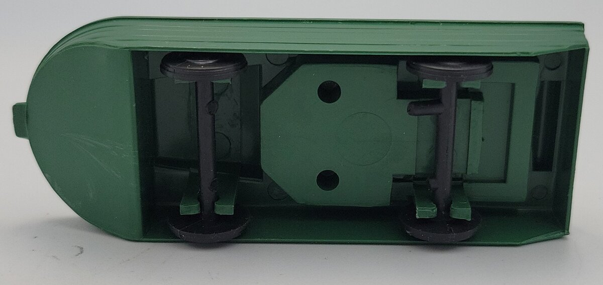 Marx MX- MVADB Green Plastic Marx Military Vehicle Searchlight Truck