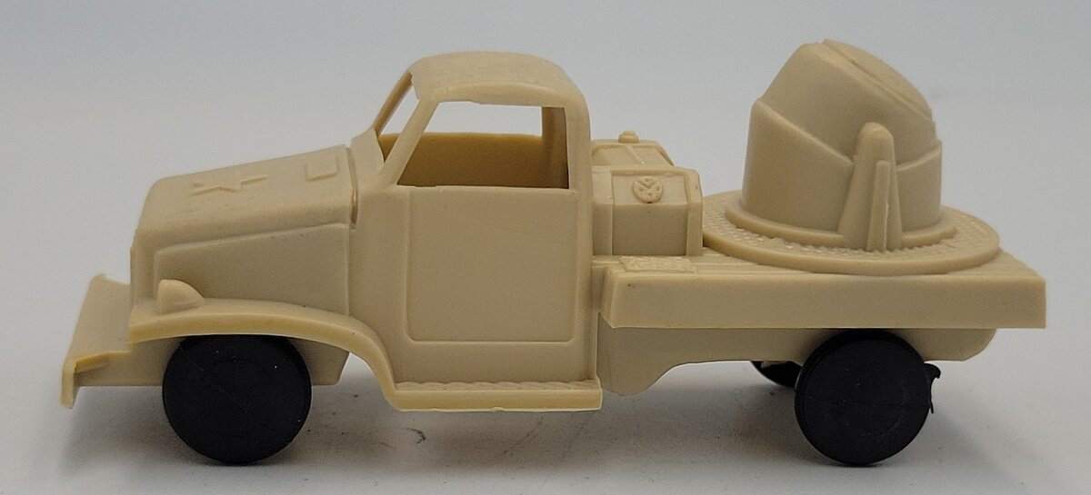 Marx MX- MVST Light Brown Plastic Marx Military Vehicle Searchlight Truck