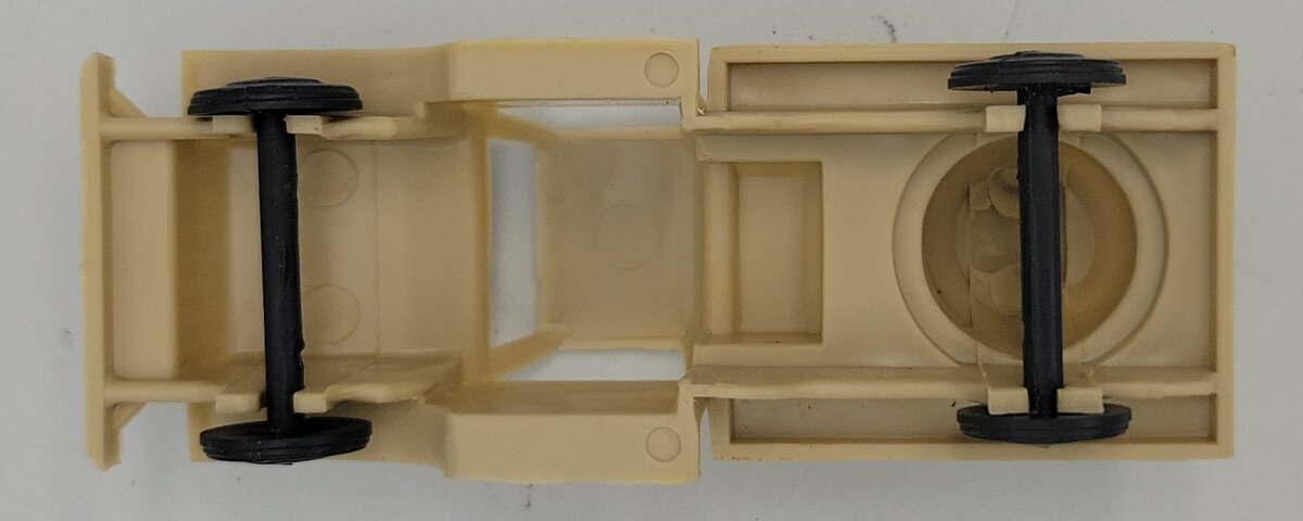 Marx MX- MVST Light Brown Plastic Marx Military Vehicle Searchlight Truck