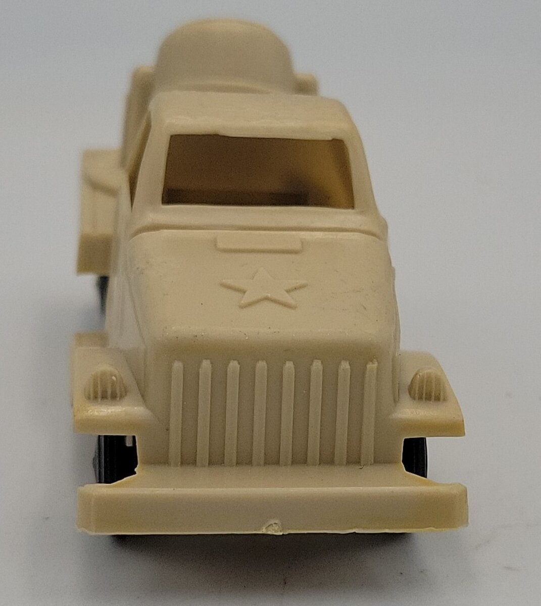 Marx MX- MVST Light Brown Plastic Marx Military Vehicle Searchlight Truck