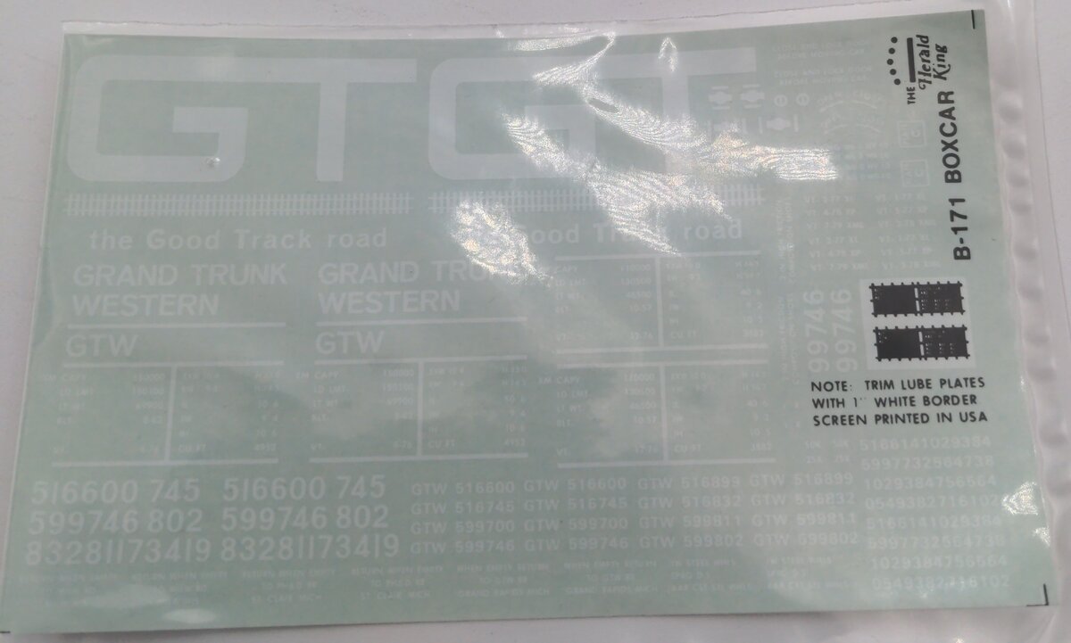 Herald King B-171 GT (Grand Trunk Western)Dark Blue 40' or 50' Boxcar Decal
