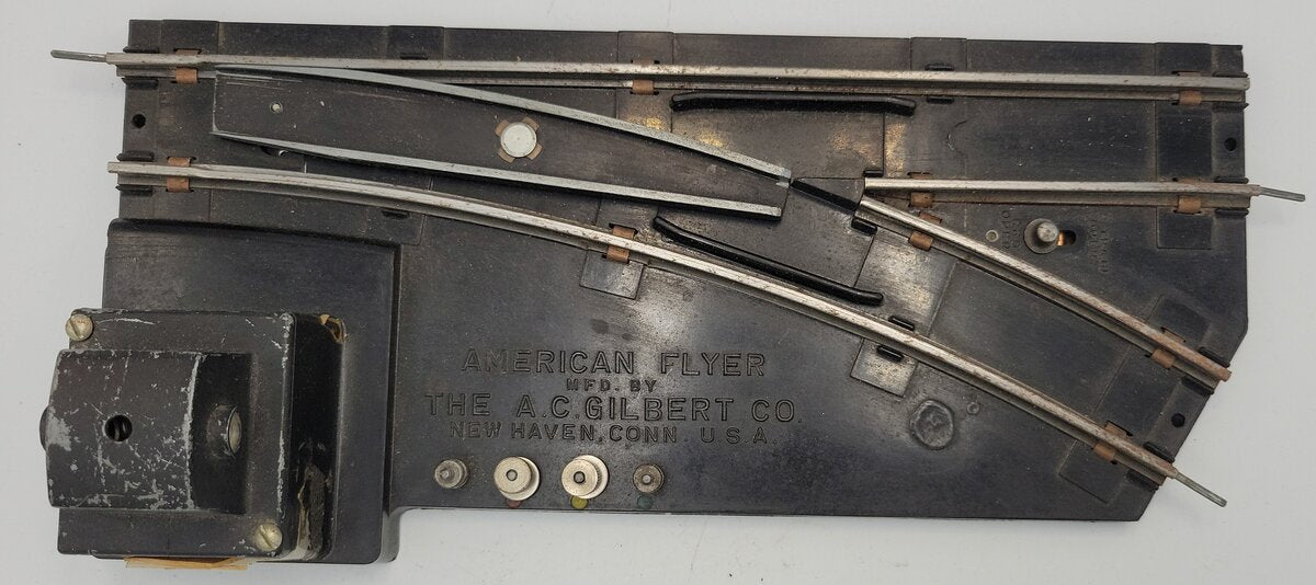 American Flyer XA9933 S Gauge Right Hand Remote Switch Track w/o Controller