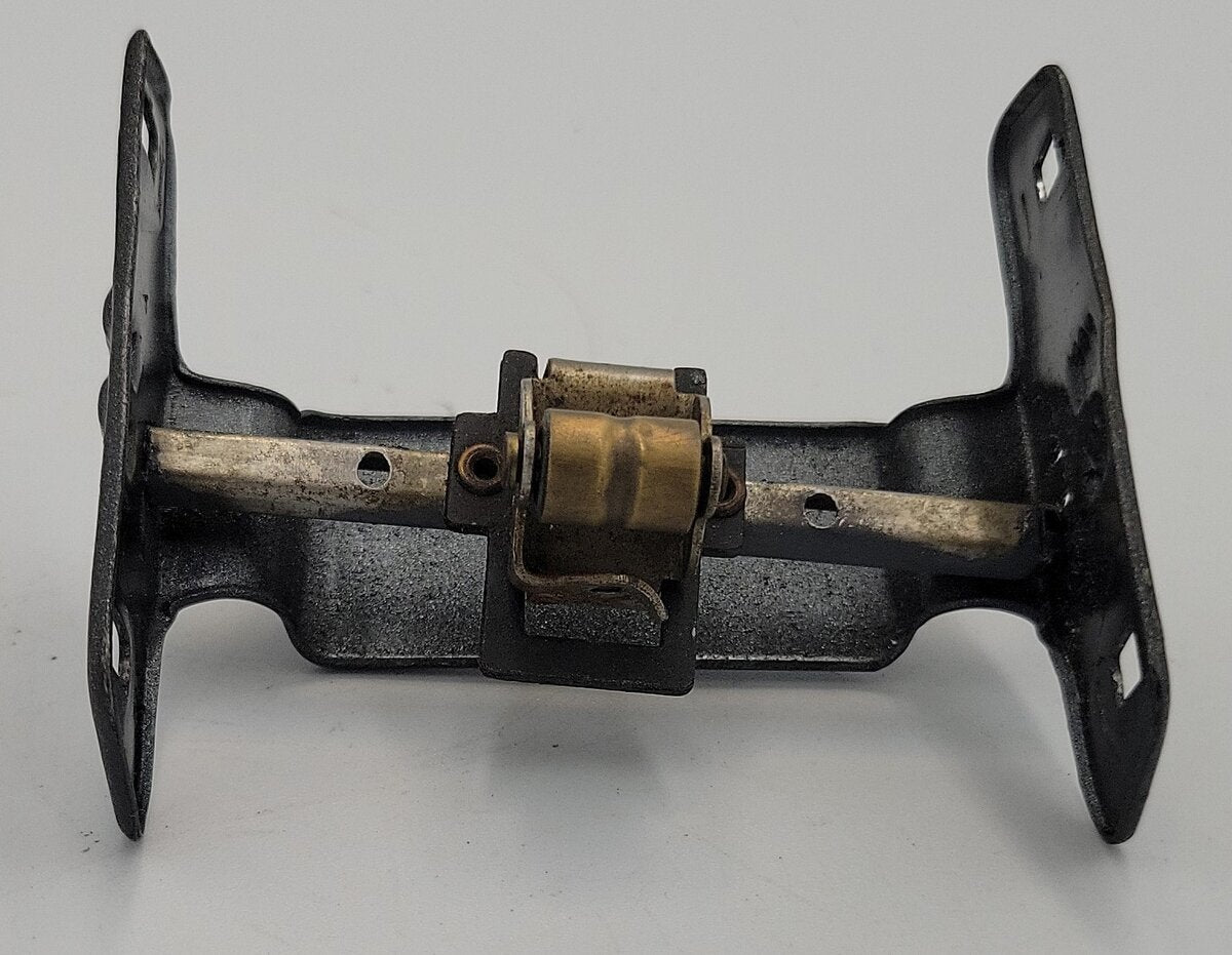 Lionel 500-3 Standard Gauge 4-Wheel Truck Frame with Brace & Contact Roller