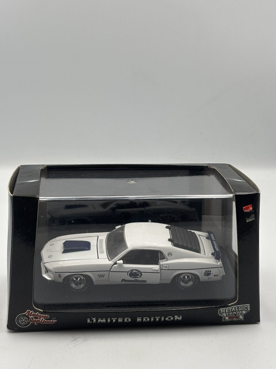 Crown Premiums 38051076 1:43 Unique Replicas Ford Mustang Boss 429 Penn State