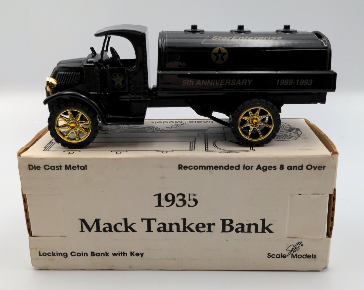 Ertl GJ-3009 Star Enterprises 1935 Mack Tanker Coin Bank