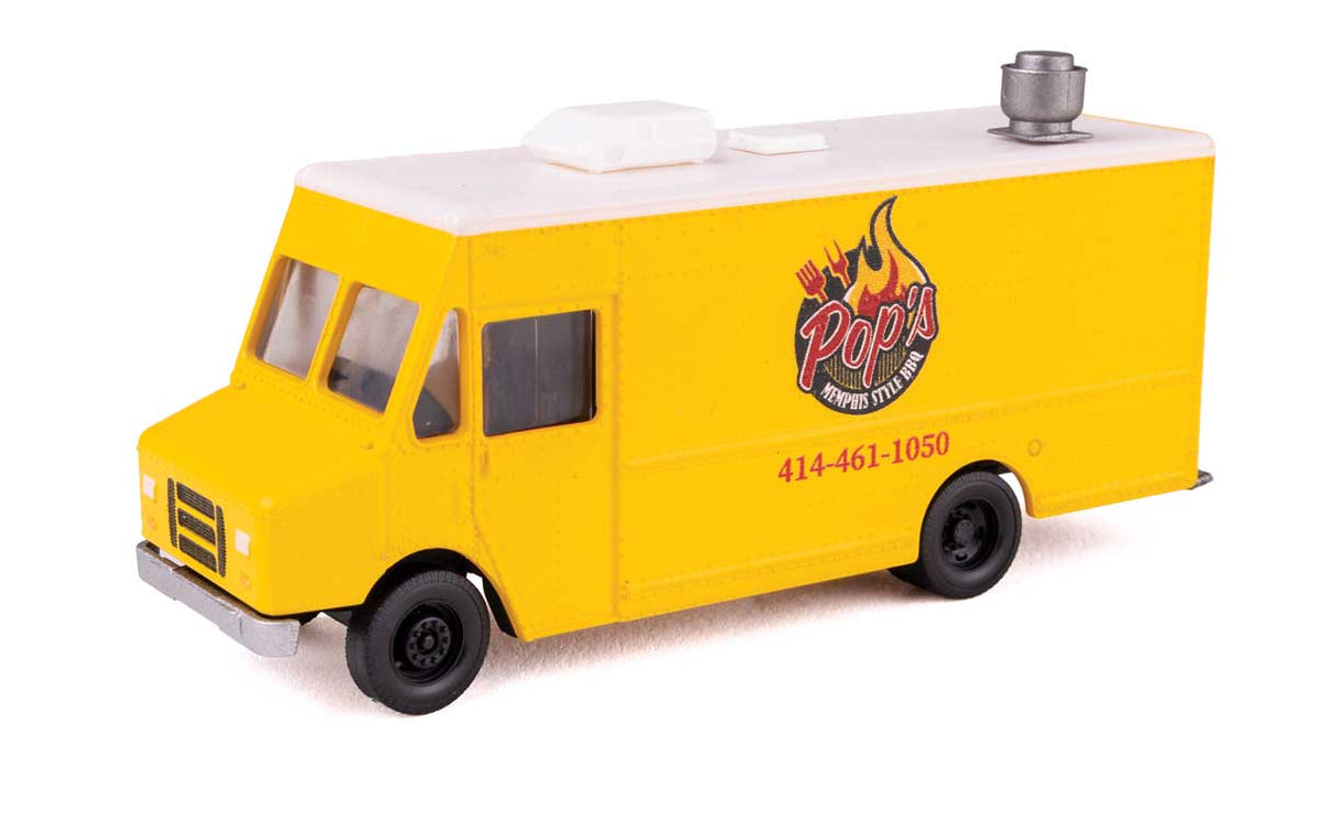 Walthers 949-12114 HO BBQ Food Truck Morgan Olson Route Star Van