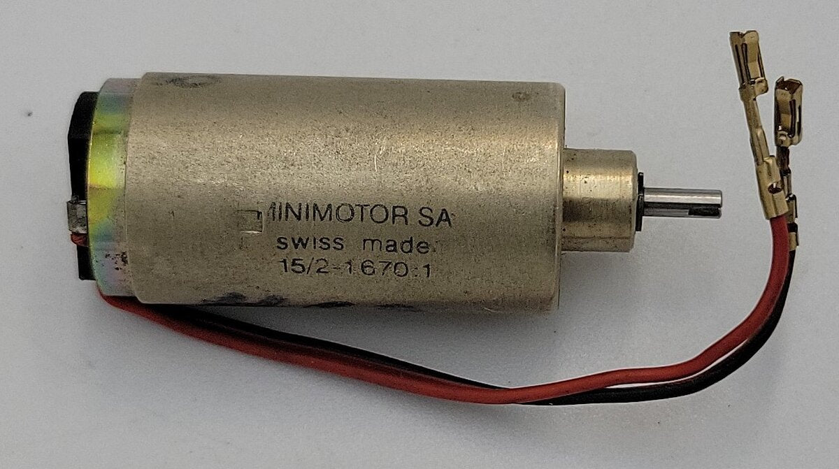 Faulhaber 1516E009G-1 9-Volt DC Can Micromotor with Gearbox and Wire