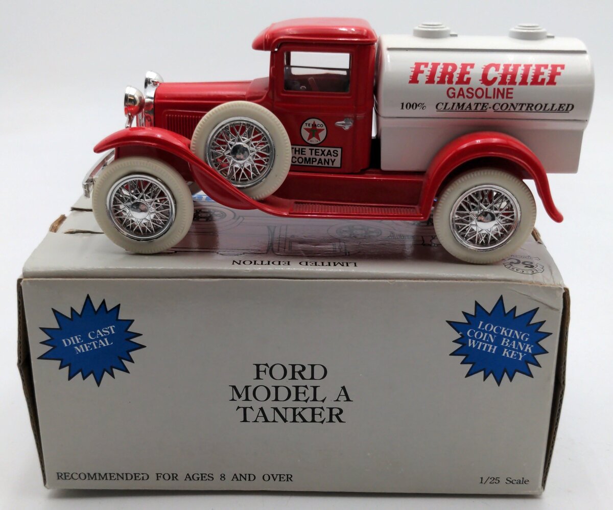 Liberty 2008 1/25 Texaco Fire Chief Model A Tanker Coin Bank