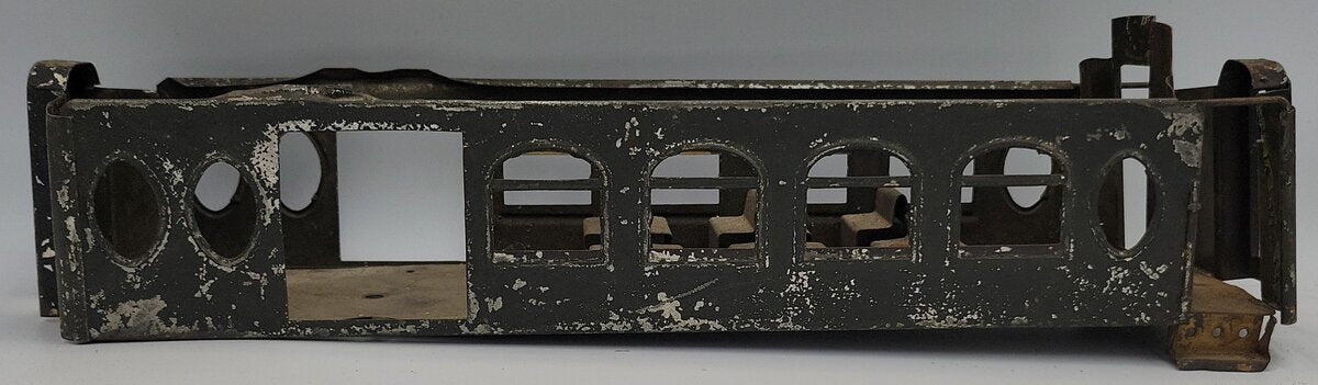 Lionel 19-11 Olive Green Combination Car Body Shell & Frame with Passenger Seats