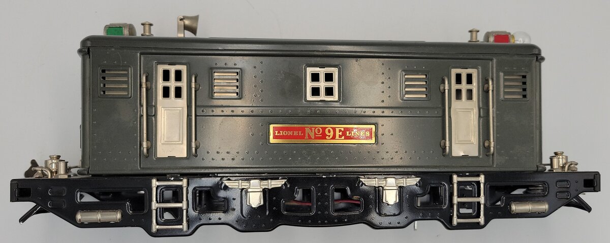 Lionel 9E-3 Standard Gauge Gunmetal Gray Electric Locomotive Body without Trucks