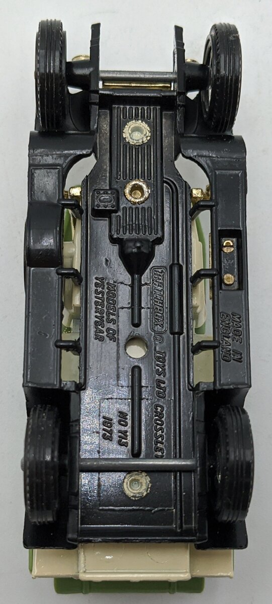 Matchbox Y-13 47:1 1918 Crossley Carlsberg