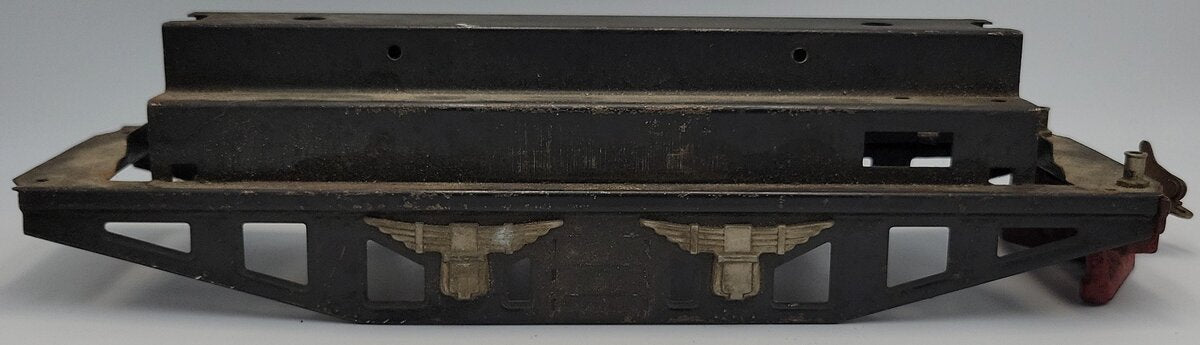 Lionel 380E-2 Standard Gauge Bottom Frame Chassis with Trim