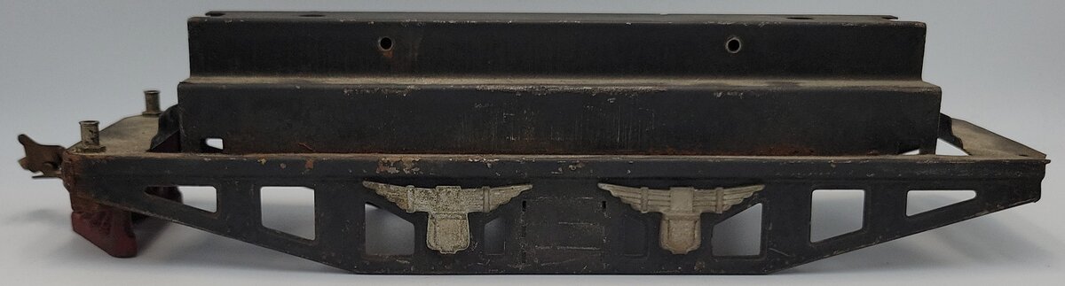 Lionel 380E-2 Standard Gauge Bottom Frame Chassis with Trim