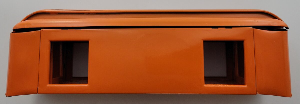 Lionel 32 Repainted Orange Standard Gauge Mail Railway Post Office Car Body