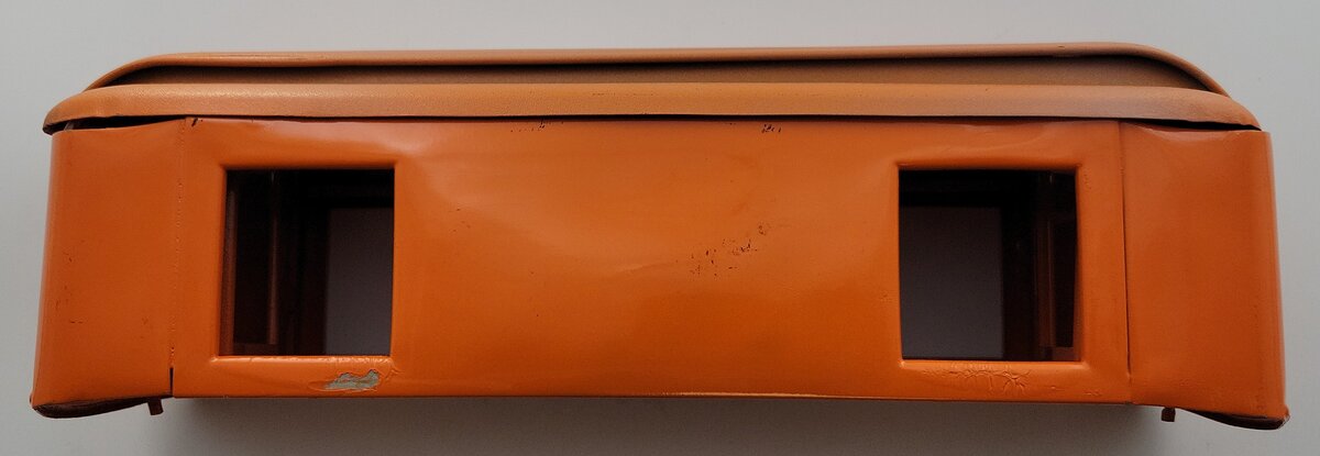 Lionel 32 Repainted Orange Standard Gauge Mail Railway Post Office Car Body