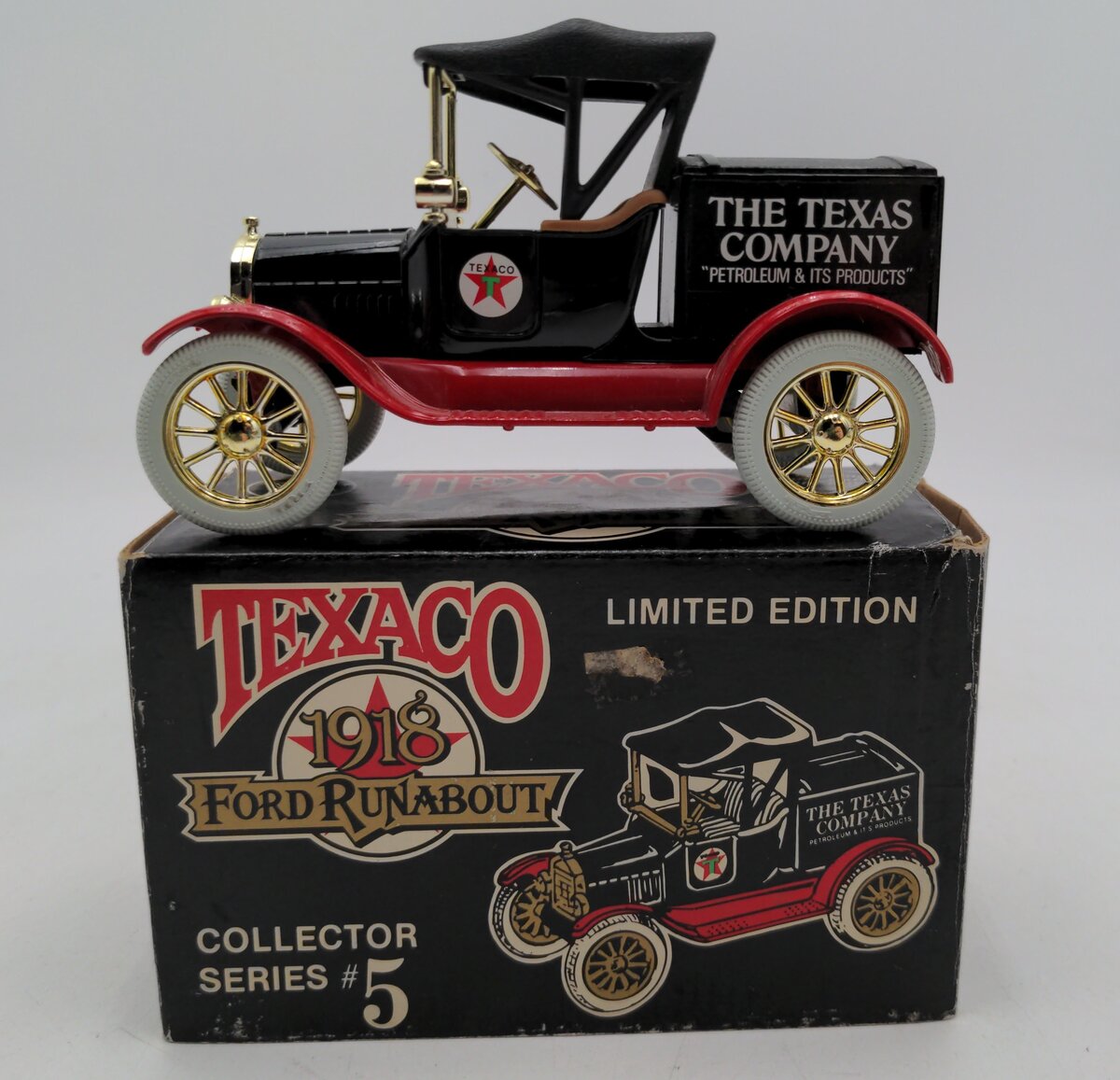 Ertl 9740VO 1918 Ford Roundabout The Texas Company Coin Bank