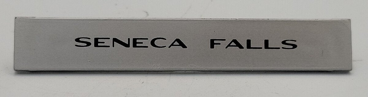 Aristo-Craft ART-32000-11 Silver / Black SENACA FALLS Nameplate (Set of 2)