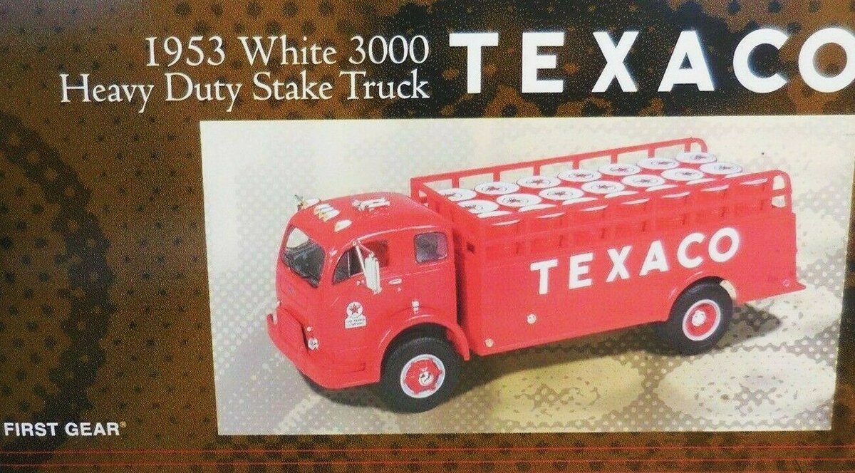 First Gear 18-2238 1:34 Scale 1953 White 3000 Heavy Duty Stake Truck Texaco