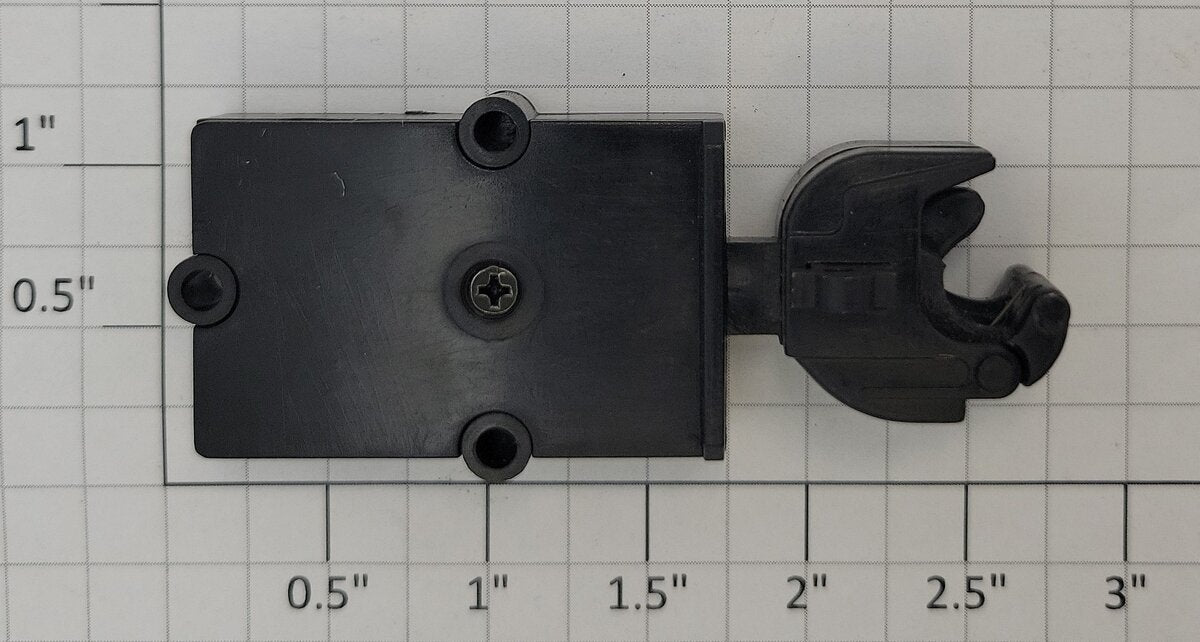 Acme 0316-1 G Scale Operating Knuckle Coupler with Gearbox (Set of 2)