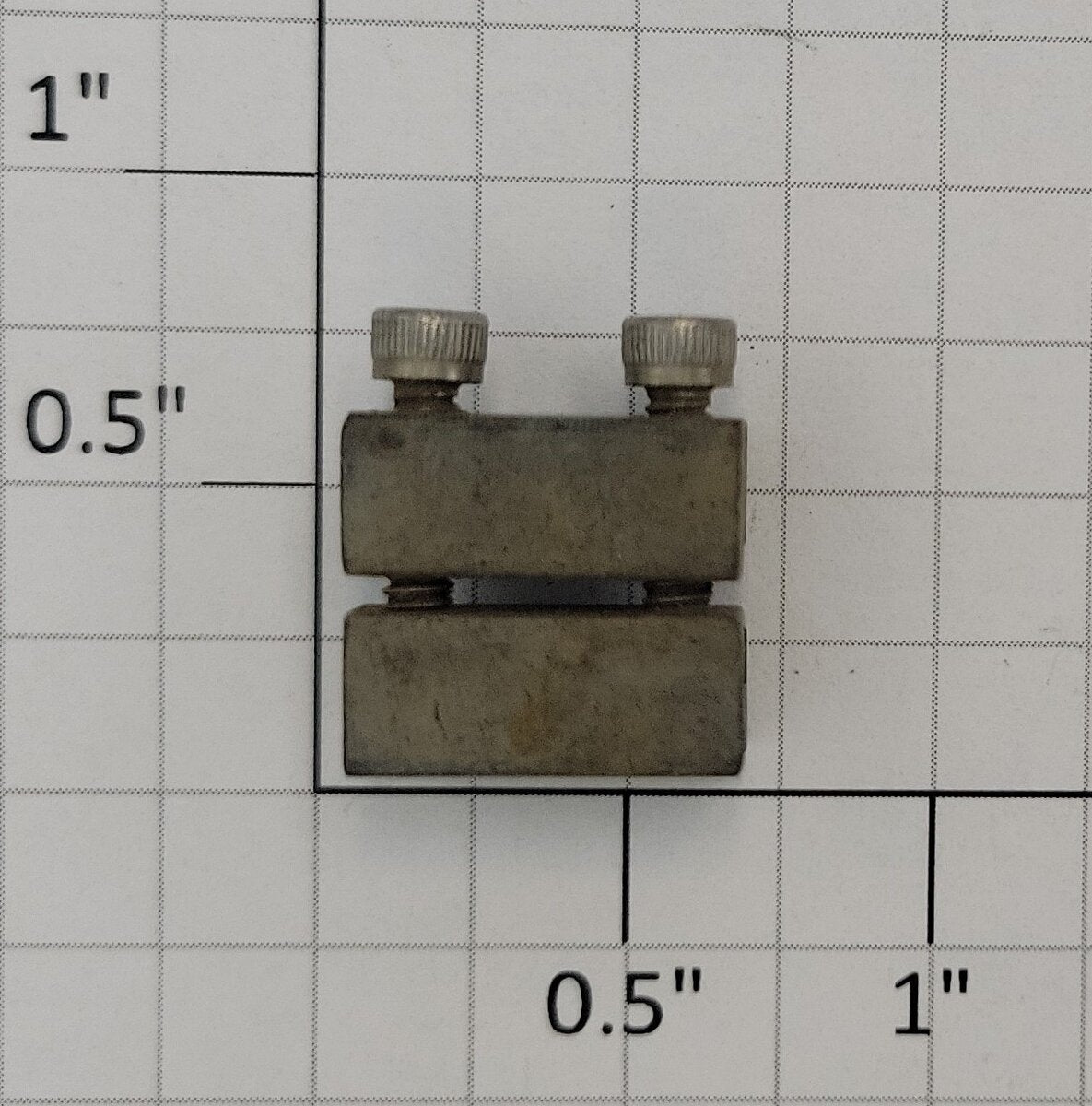 Hillman 332-2 G Scale Code 332 Aluminum Standard Rail Clamp