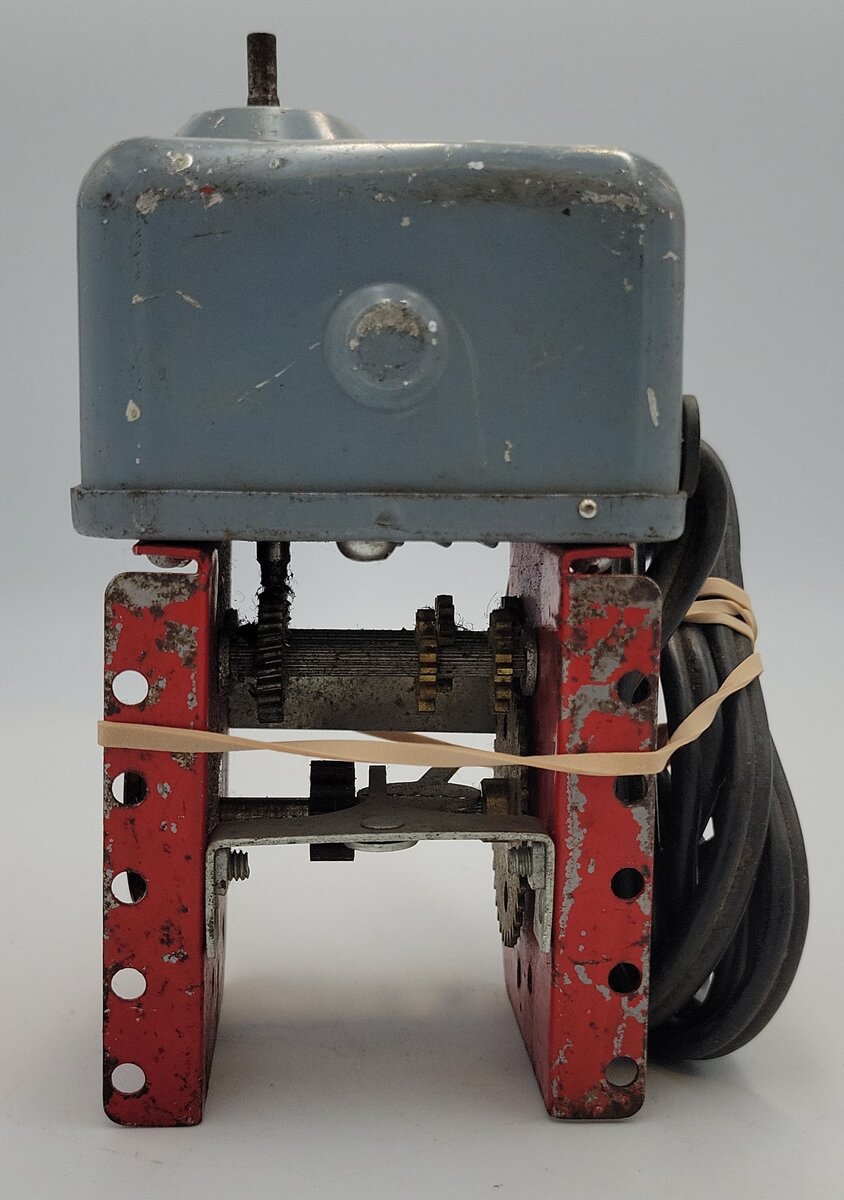 Gilbert Erector M-1 Erector Electric Motor with Offset Shaft