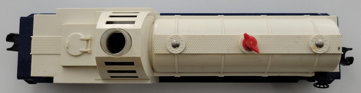 Lionel 3470-1 O Gauge Target Launcher Car without Balloon or Basket