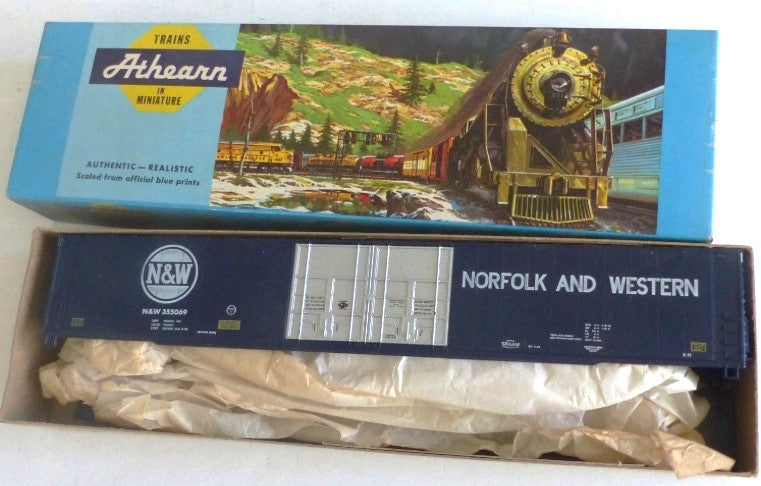 Athearn 01980 HO Scale Norfolk & Western 86' HC BOX 4 Door Kit