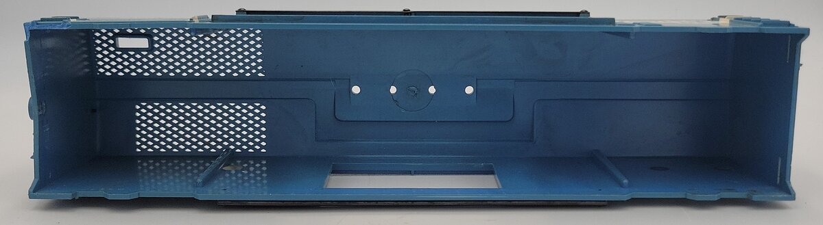 Lionel 3530-12 O Gauge EMD Mobile Power GM Shell w/o Door Guides and Doors #3530