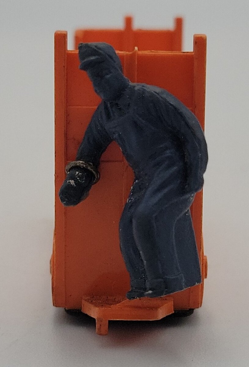 Lionel 356-35 O Gauge Orange Baggage Cart with Unpainted Figure - Minor Damage