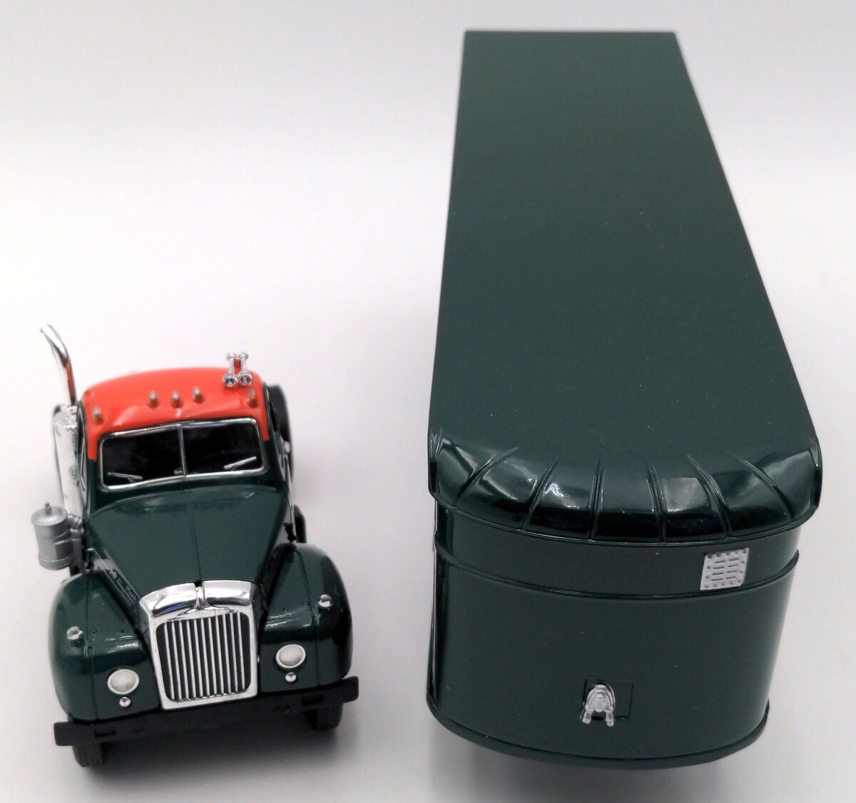 First Gear 19-1318 1:34 1960 Model B-61 Mack Tractor & Trailer Great Northern