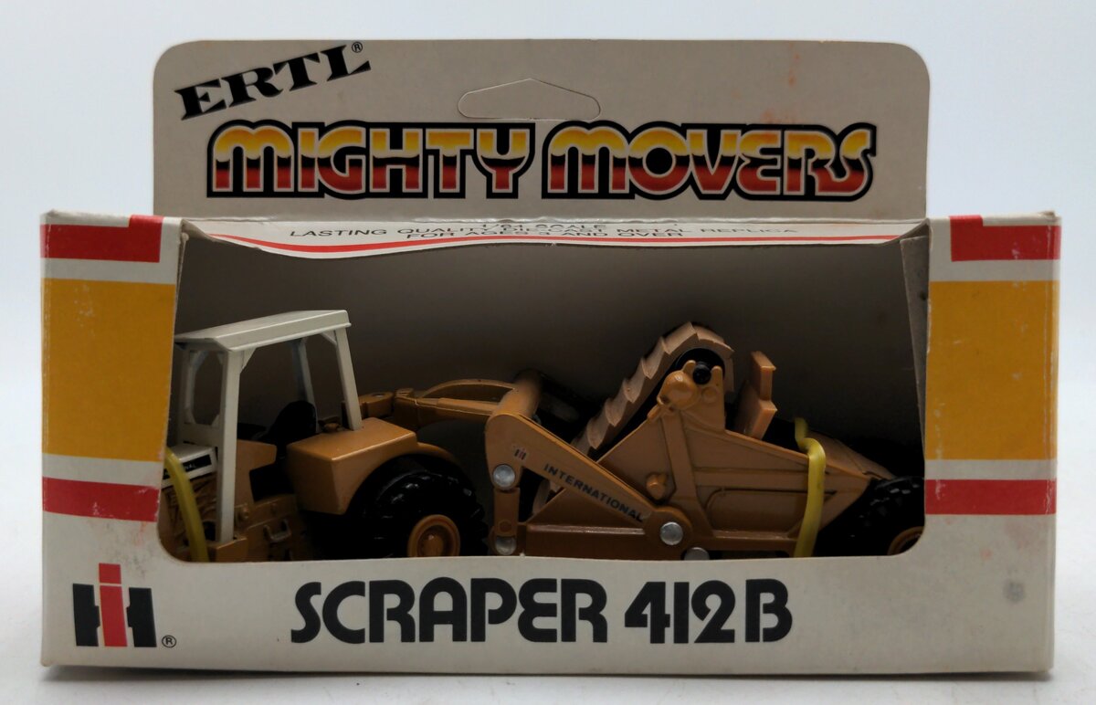 Ertl 1855 1:64 Die-Cast Mighty Movers Dresser Scraper 412B