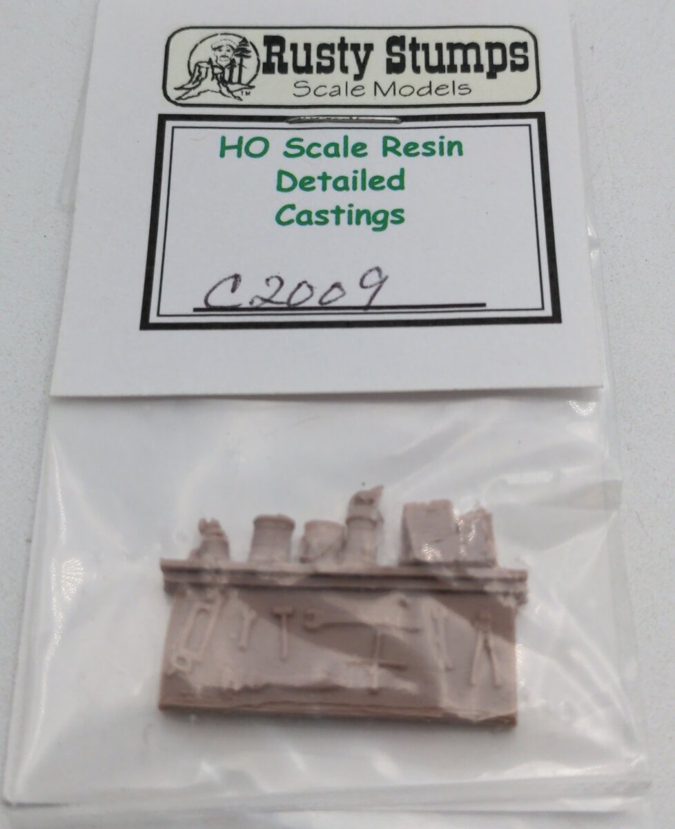 Rusty Stumps C2009 HO Scale Resin Workbench & Tools Detailed Casting