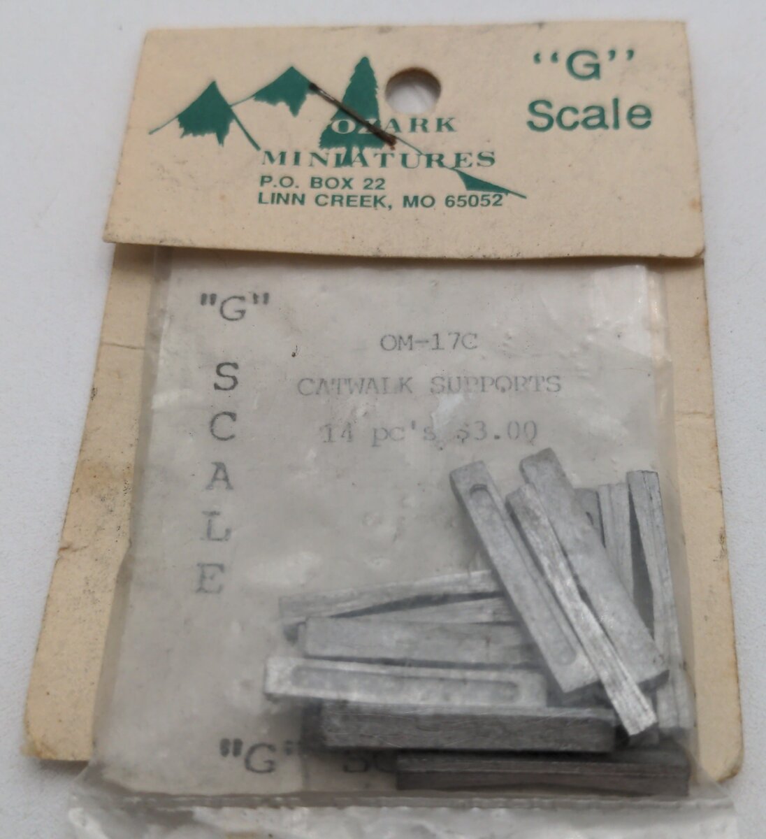 Ozark Miniatures OM-17C G Scale Catwalk Supports (14 Pieces)