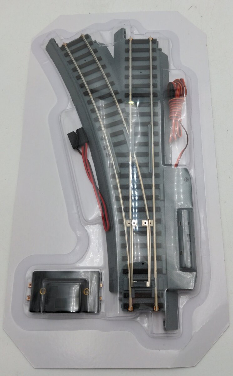 Hawthorne Village 14-02040-003 HO Gauge Power-Loc Left Switch Turnout