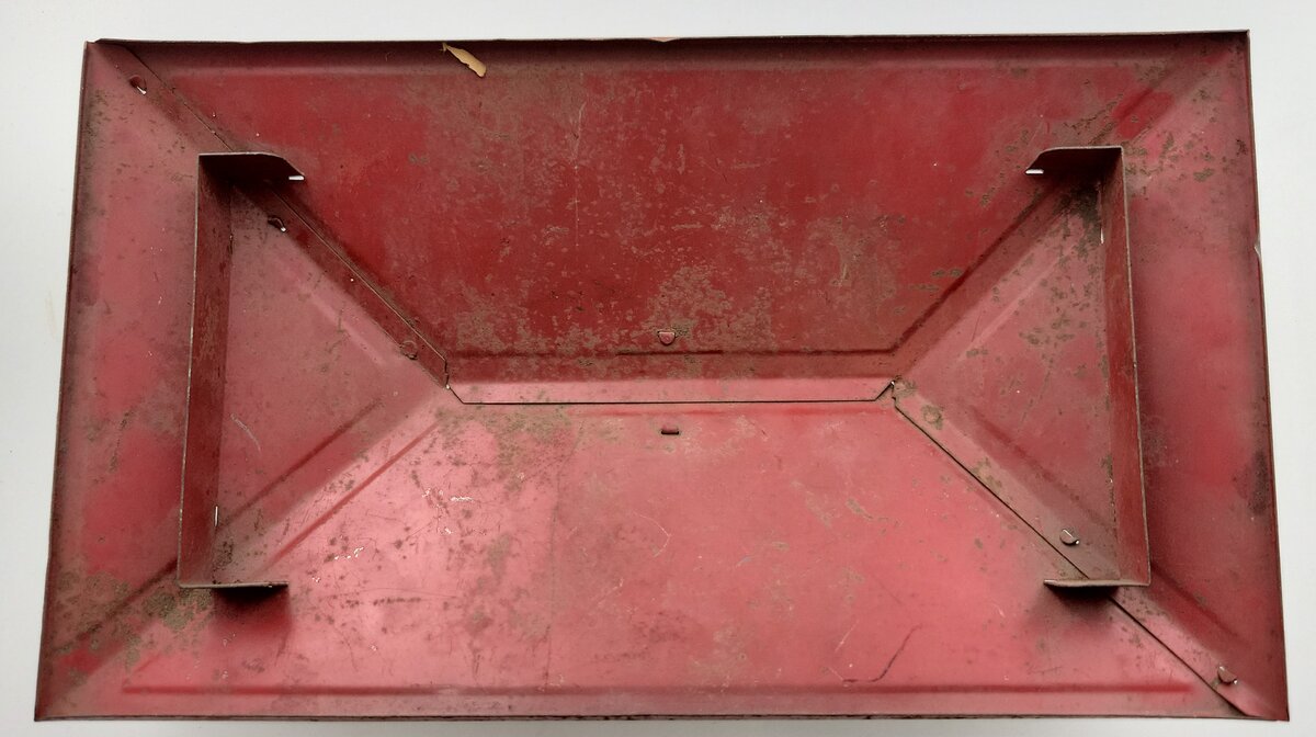 American Flyer 104-06 Red Station Roof with Red Chimney
