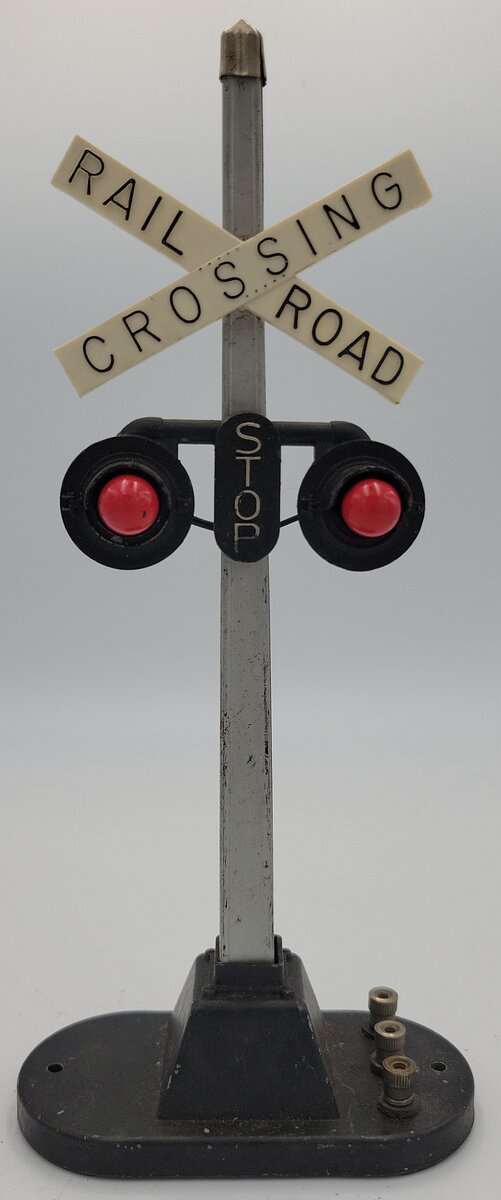 Lionel 154 Highway Signal Base and Post Assembly with Railroad Crossing Sign