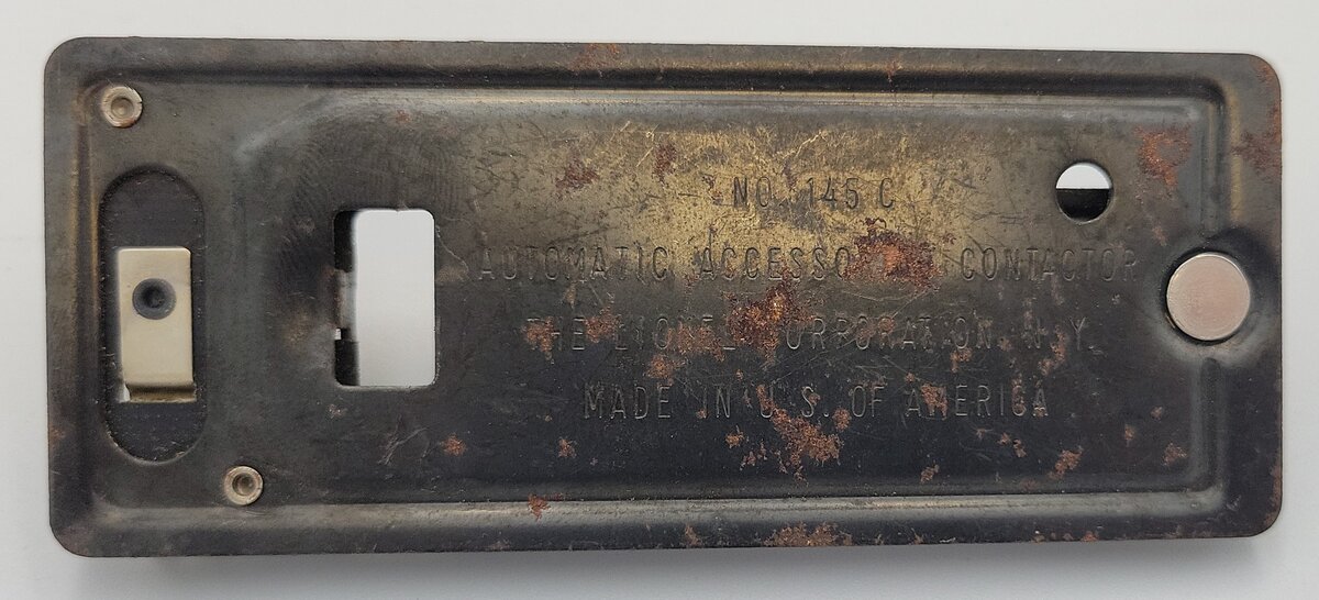 Lionel 252-49 O Gauge Vintage Crossing Gate Accessory Red Letter Envelope