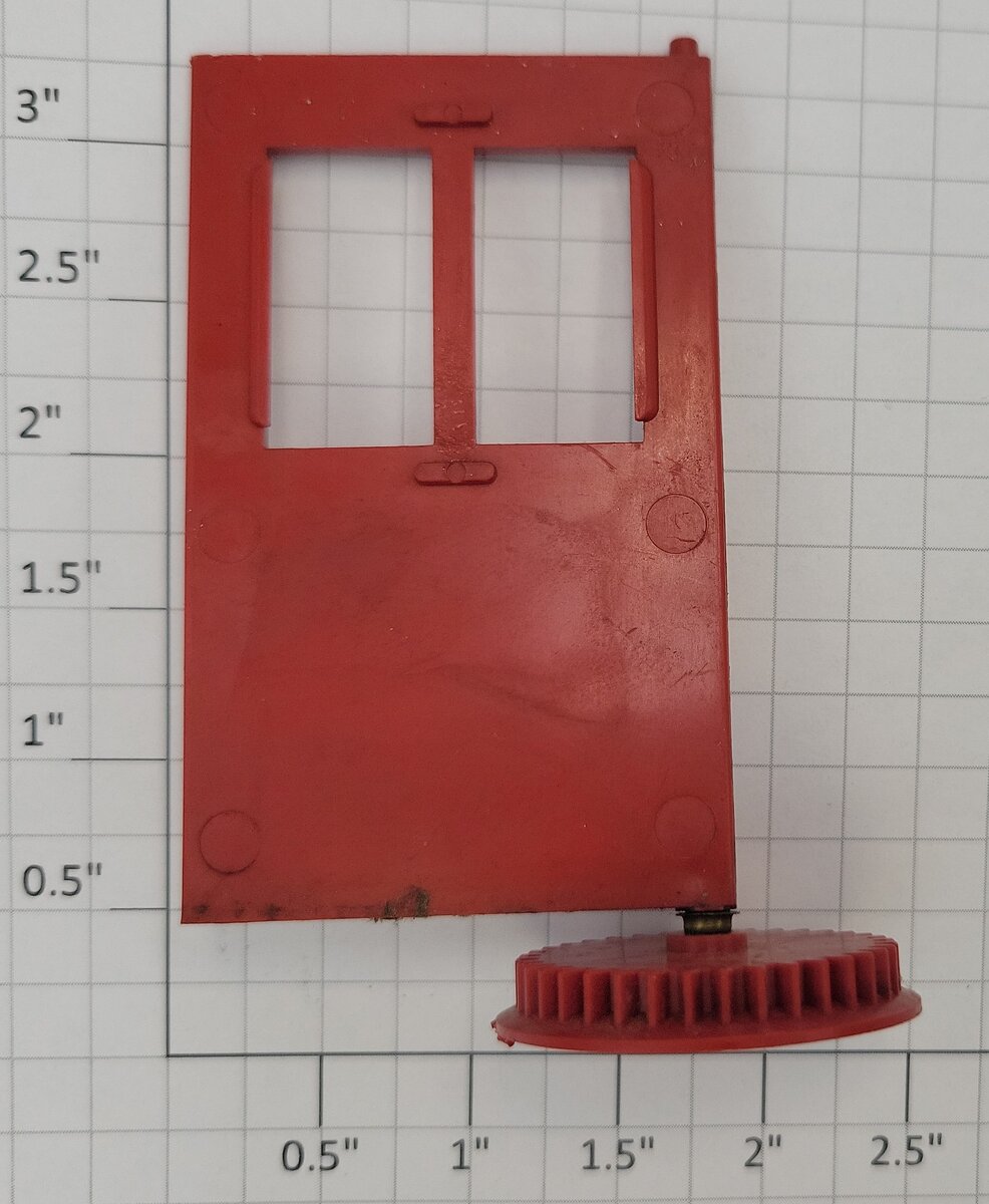 Lionel 145-36X O Gauge Red Automatic Gateman Door with Gear and Eyelet