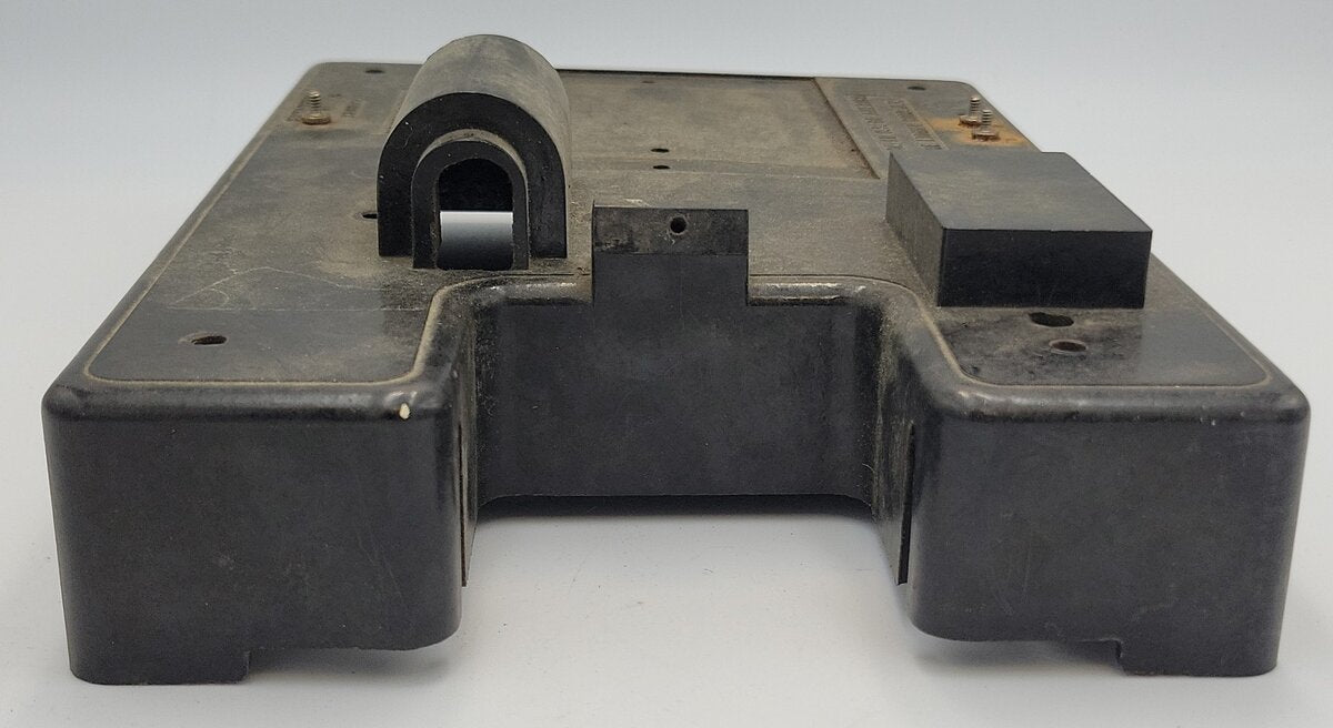 Lionel 97-5 Bakelite Coal Loader Base Assembly Missing Binding Post & Nuts