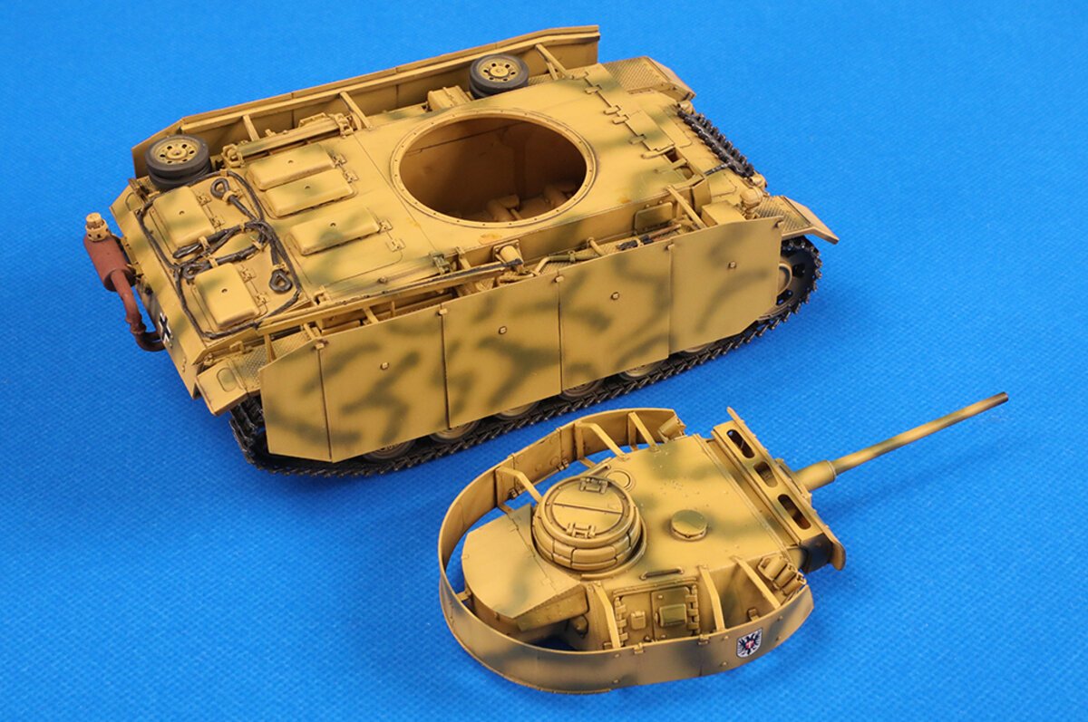 Hobby Boss 84560 1:35 Pz.Kpfw.III Ausf.M Armor Plastic Model Kit