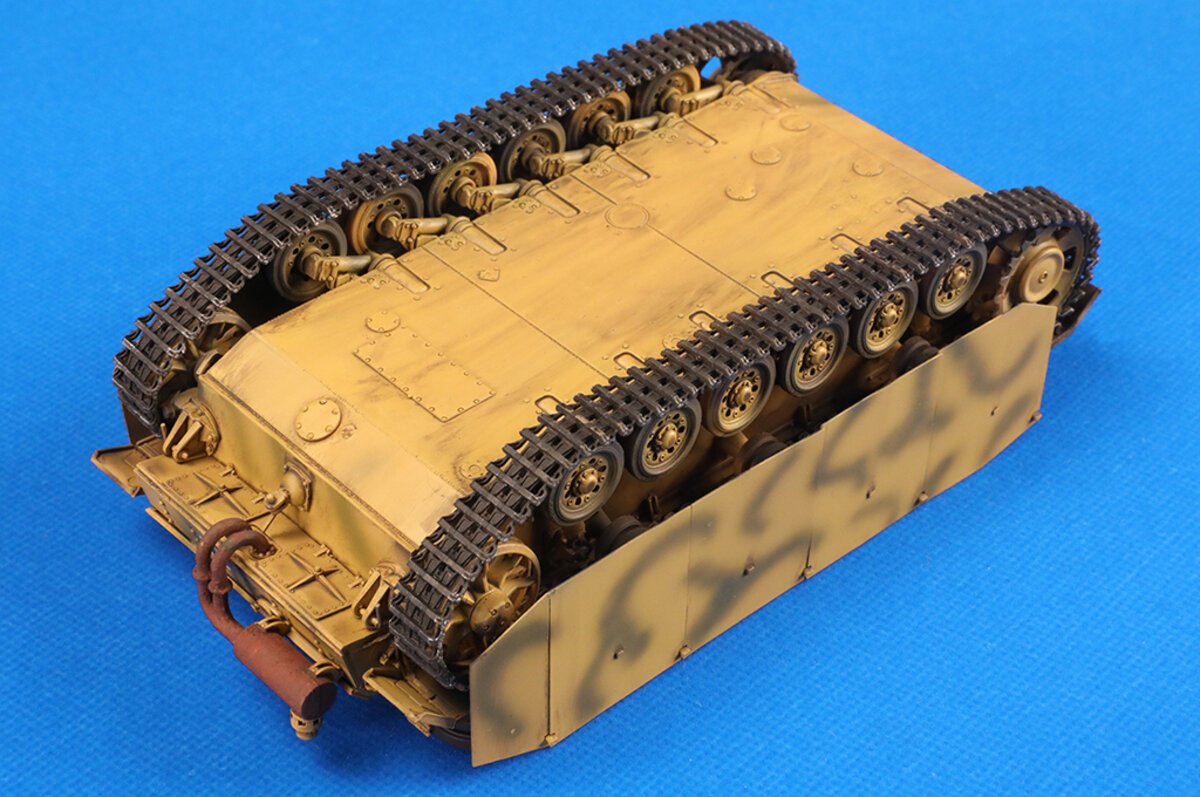Hobby Boss 84560 1:35 Pz.Kpfw.III Ausf.M Armor Plastic Model Kit