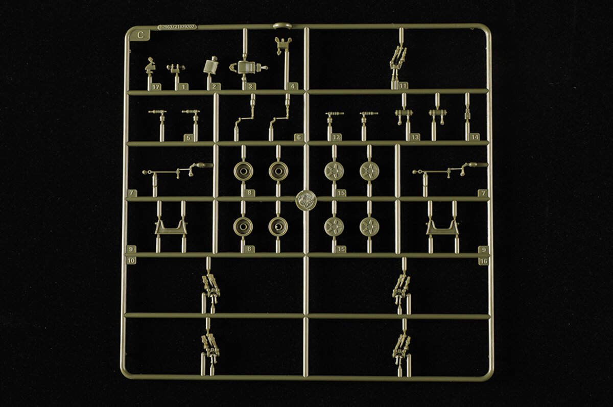 Hobby Boss 82964 1:72 DF-61 ICBM Plastic Armor Model  Kit