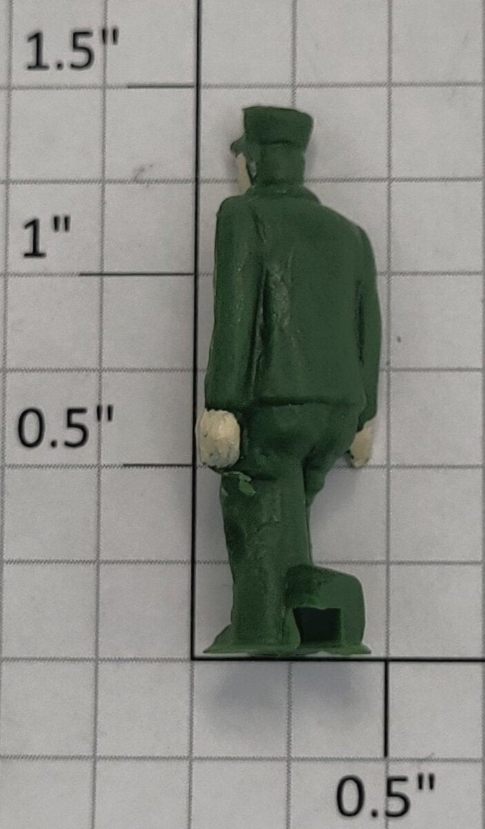 Lionel 12701-20 Green Painted Fuel Station Figure