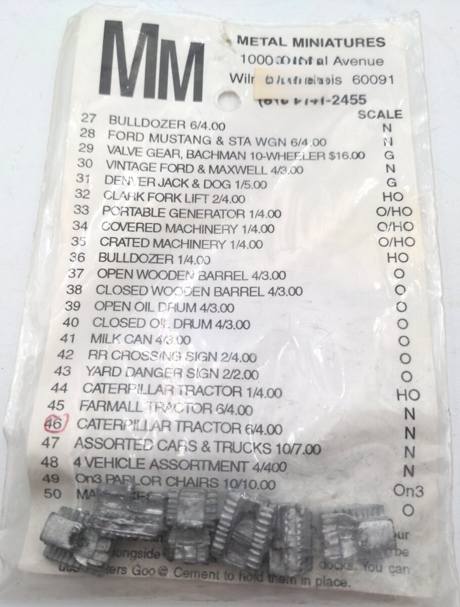Metal Miniatures 46 N Scale Caterpillar Tractor Unpainted (Bag of 6)