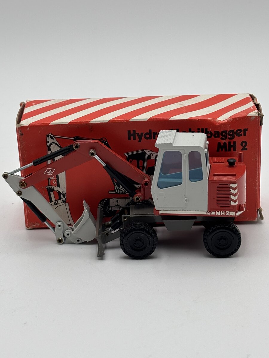 NZG 287 1:50 O&K Hydro-Mobilbagger MH2 Mini Excavator