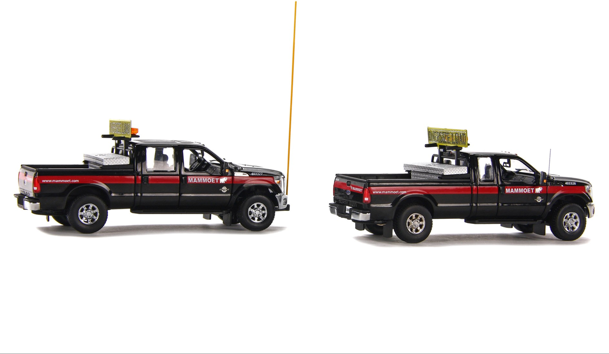 Sword Precision Scale Models 410217 Mammoet Ford F250 Pickup Truck Escort Set