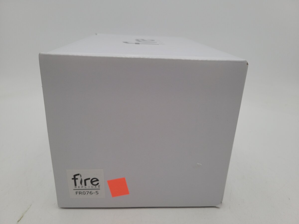 Fire Replicas FR076-05 1:50 Scale Chicago Fire Department 1948 L Sedan Cab #5 LN/Box
