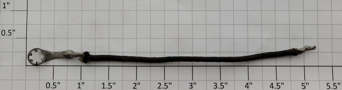 Lionel V-141 O Gauge V/Z Transformer 4-1/2" Wire w/ Cloth Insulation and #8 Lug